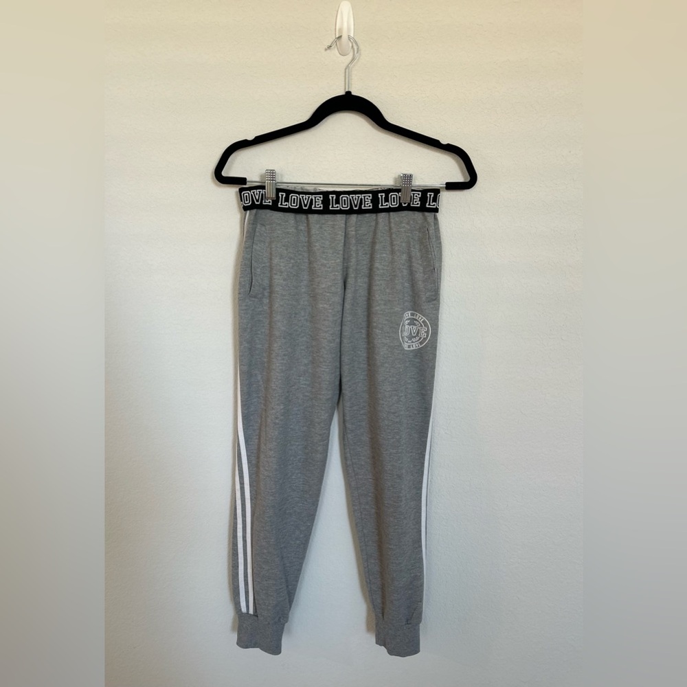 Grey joggers